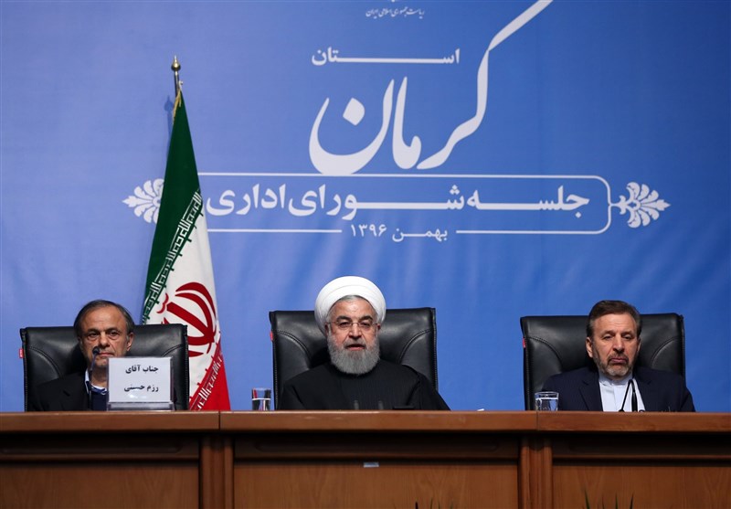 کرمان| روحانی: مردم ایران توانستند در یک انقلاب دینی و معنوی به هدف خود برسند‌