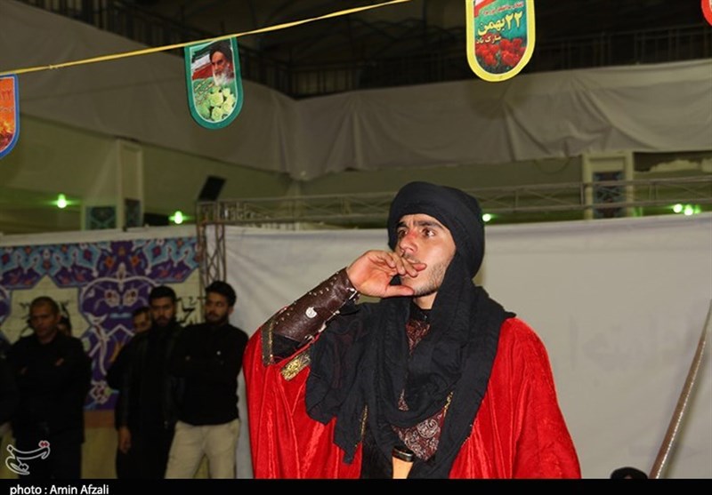 برگزاری آئین تعزیه‌خوانی در نمایشگاه قرآن کریم استان کرمان 