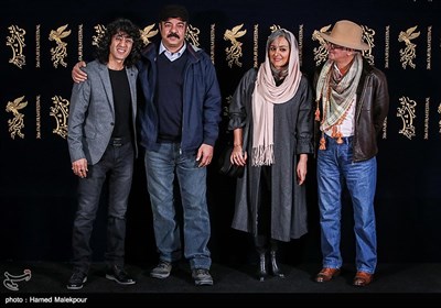 عوامل فیلم کامیون در سی‌وششمین جشنواره فیلم فجر