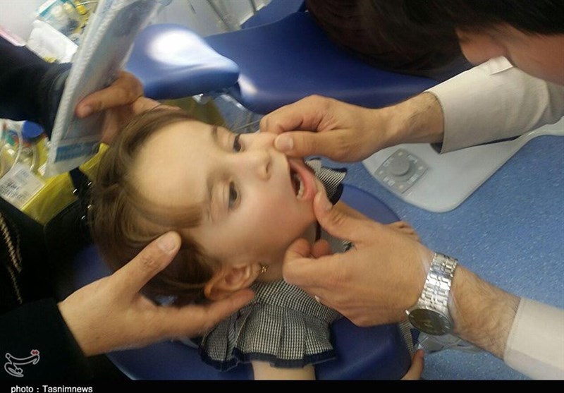 مشهد|خدمات دندانپزشکی به 700 نفر از محرومان حاشیه شهر ارائه شد