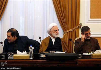 صفار هرندی و حجت الاسلام اژه‌ای در جلسه مجمع تشخیص مصلحت نظام