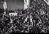 Iran's 1979 Islamic Revolution in Photos