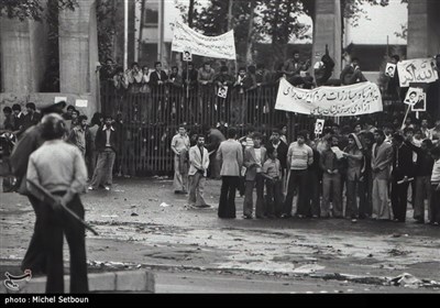 انقلاب اسلامی ایران به روایت تصویر