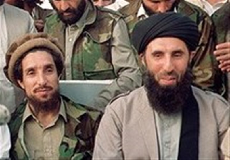 برگی از تاریخ؛ احمد شاه مسعود هم نتوانست حکمتیار را از حمله به کابل منصرف کند+ فیلم