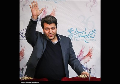 محمد خزاعی تهیه‌کننده در نشست خبری فیلم به وقت شام - سی‌وششمین جشنواره فیلم فجر