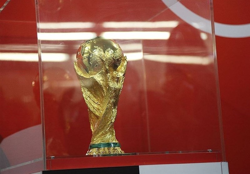 عبور جام جهانی 2018 از 12 کشور/ سوچی مهیای میزبانی از یک میلیون هوادار فوتبال