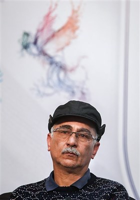 پرویز شیخ‌طادی کارگردان در نشست خبری فیلم امپراطور جهنم - سی‌وششمین جشنواره فیلم فجر