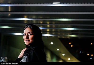 هدی زین‌العابدین بازیگر فیلم عرق سرد در سی‌وششمین جشنواره فیلم فجر