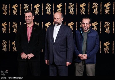 علیرضا رضاداد، محمدمهدی حیدریان رئیس سازمان سینمایی و ابراهیم داروغه‌زاده دبیر سی‌وششمین جشنواره فیلم فجر