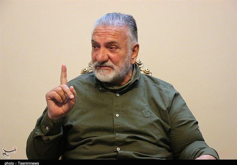 کرج|"چِلّه انقلاب"|روایت عکاس انقلابی که سیلی به صورت مأمور ساواک زد/ ماجرای بهترین عکسی که از امام(ره)گرفته شد