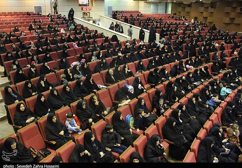 رئیس دارالقرآن کریم کشور: 80 درصد حافظان قرآن کریم ایران را بانوان تشکیل می‌دهند