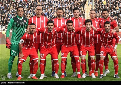 دیدار تیم های فوتبال استقلال تهران و سپیدرود رشت