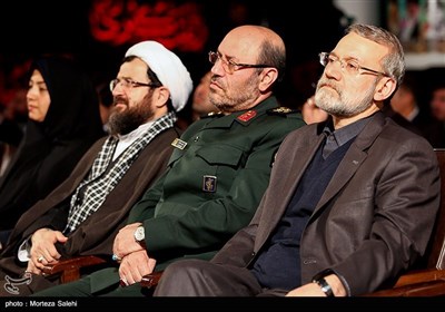 علی لاریجانی رئیس مجلس شورای اسلامی در مراسم گرامیداشت شهدای مدافع حرم