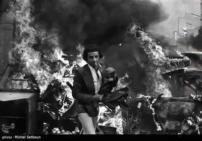 انقلاب اسلامی ایران کیمرے کی آنکھ سے-3
