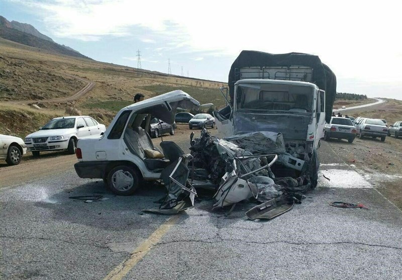 کرمانشاه| تصادف رانندگی در روانسر 4 کشته و یک زخمی برجای گذاشت