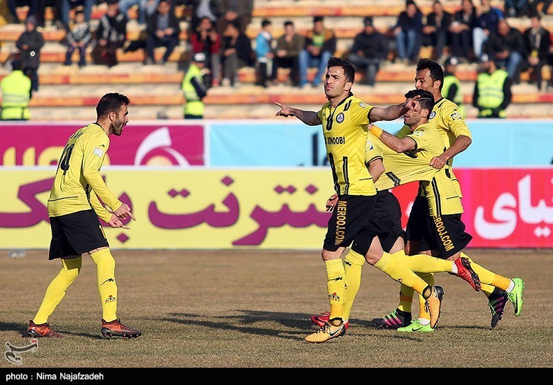 لیگ برتر فوتبال| پارس جنوبی با پیروزی مقابل تراکتورسازی به رختکن رفت