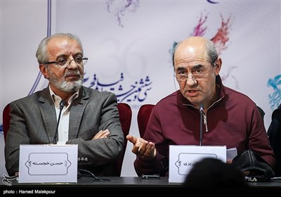 کمال تبریزی و حسن خجسته در نشست اعلام نامزدهای سی‌وششمین جشنواره فیلم فجر