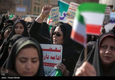 Rallies Held Across Iran to Mark Revolution Victory Anniversary