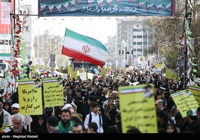 People in Iran's Capital Participate in Revolution Anniversary Rallies ...