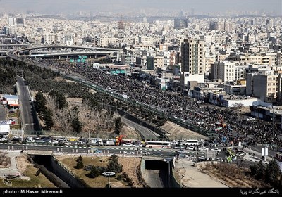 تصاویر هوایی از راهپیمایی 22 بهمن در تهران