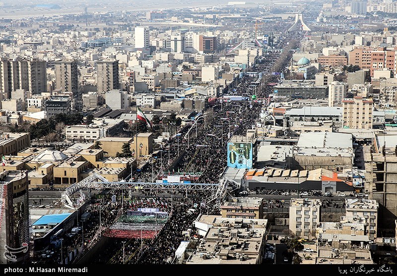 جزئیات محدودیت تردد وسایل‌نقلیه در روز 22 بهمن