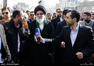 آیت الله سیدمحمود هاشمی شاهرودی رییس مجمع تشخیص مصلحت نظام در راهپیمایی 22 بهمن در تهران