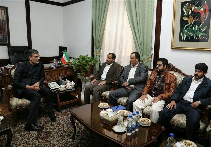 Yemen’s Ansarullah Spokesman Meets Iran&apos;s FM Senior Adviser