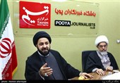 شیخ مرتضی السندی رهبر جریان &#171;الوفاء&#187; بحرین در نشست بررسی انقلاب 14 فوریه بحرین با حضور فعالان بحرینی