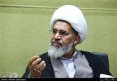 شیخ عبدالله صالح از رهبران جریان عمل اسلامی بحرین در نشست بررسی انقلاب 14 فوریه بحرین با حضور فعالان بحرینی