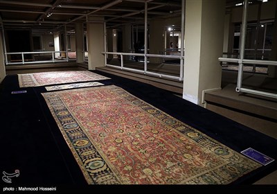 نمایش چهل تخته فرش از دوره صفوی در حاشیه مراسم چهلمین سالگرد تاسیس موزه فرش ایران