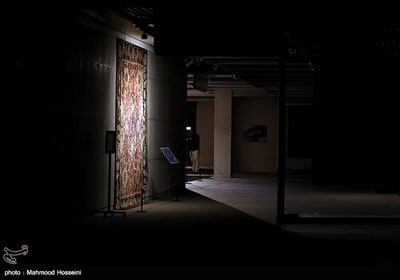 نمایش چهل تخته فرش از دوره صفوی در حاشیه مراسم چهلمین سالگرد تاسیس موزه فرش ایران