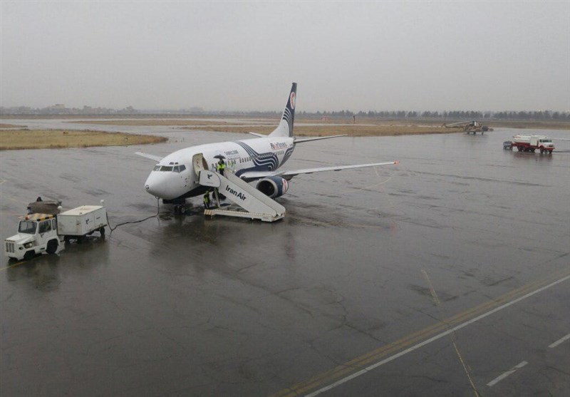 توقف پروازها در فرودگاه کرمانشاه صحت ندارد