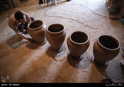 کارگاه سفالگری در لالجین از توابع شهرستان بهار استان همدان