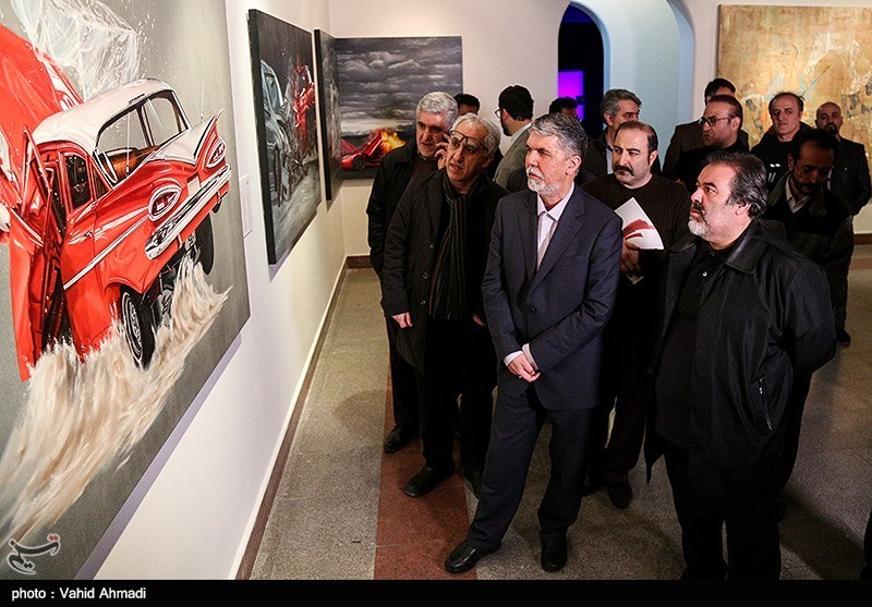 بازدید وزیر ارشاد از جشنواره هنرهای تجسمی فجر