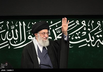 امام خامنہ ای کی ایام فاطمیہ کے موقع پر مجلس عزاء میں شرکت