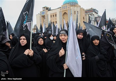 بالصور.. مراسم العزاء فی مشهد المقدسة بمناسبة استشهاد الصدیقة الکبرى فاطمة الزهراء (ع)