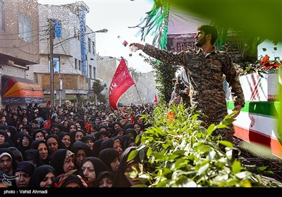 تشییع پیکر سه شهید گمنام در بوستان والفجر