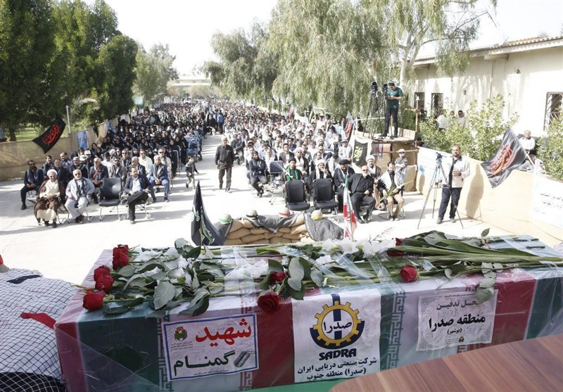 بوشهر| 2 شهید گمنام در جزیره صنعتی صدرا تشییع و تدفین شدند