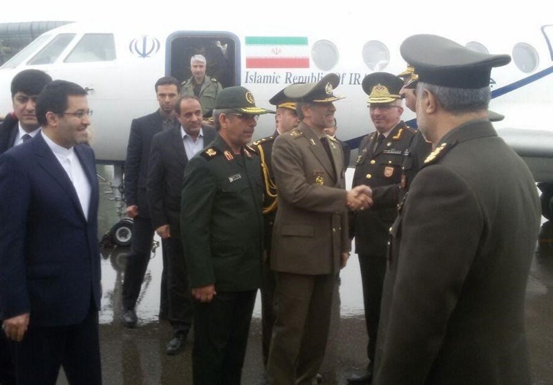 وزیر الدفاع الایرانی یصل آذربیجان