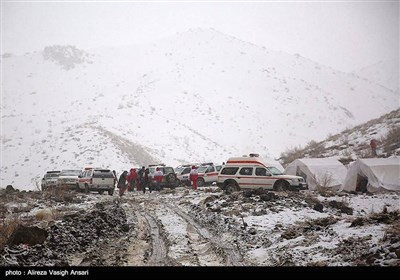 کمپ امدادرسانی تنگه کوه گل -سی سخت