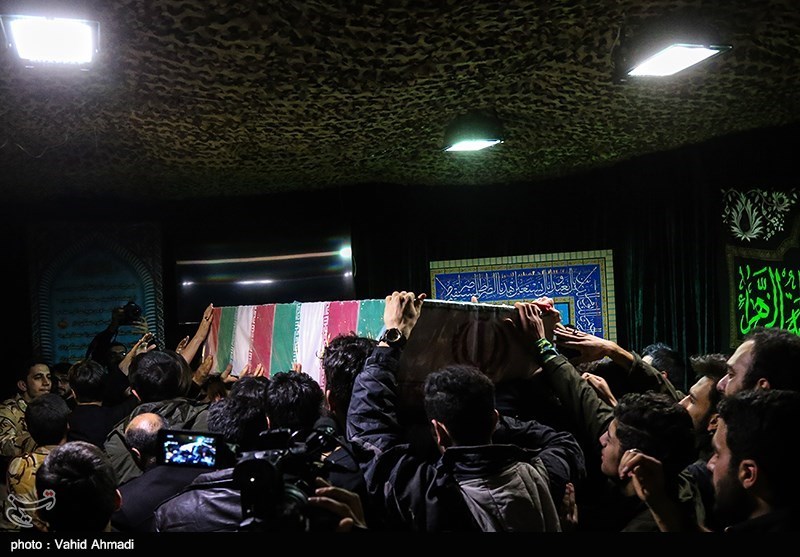مراسم وداع با پیکر شهید بسیجی آشوب خیابان پاسداران &quot;محمد حسین حدادیان&quot;
