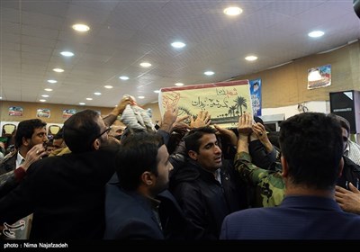 تشییع و تدفین پیکر شهید گمنام در مرکز اموزش امام رضا (ع) - مشهد
