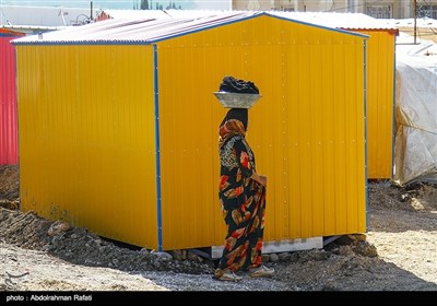 Iran's Quake-Hit Areas Still Grappling with Problems 100 Days after Quake