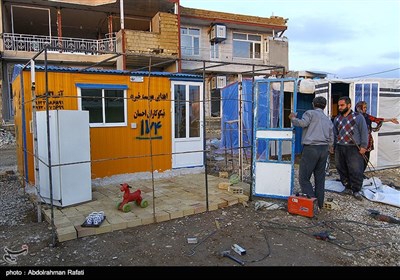 Iran's Quake-Hit Areas Still Grappling with Problems 100 Days after Quake