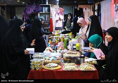 بہار کی آمد پر ایرانی خواتین کی دستکاری فیسٹیول