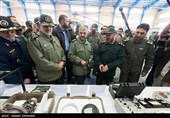 بازید سرلشکر محمدعلی جعفری فرمانده کل سپاه پاسداران و سردار محمد پاکپور فرمانده نیروی زمینی سپاه  از مرکز آموزش هوانوردی و تعمیرات تخصصی بالگرد سپاه
