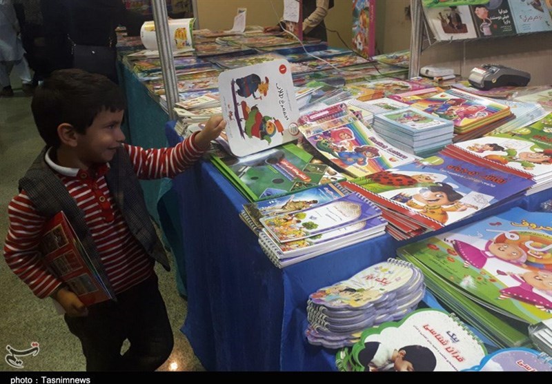 اهواز| 6 هزار جلد کتاب در نمایشگاه کتاب کودک اهواز عرضه شده است