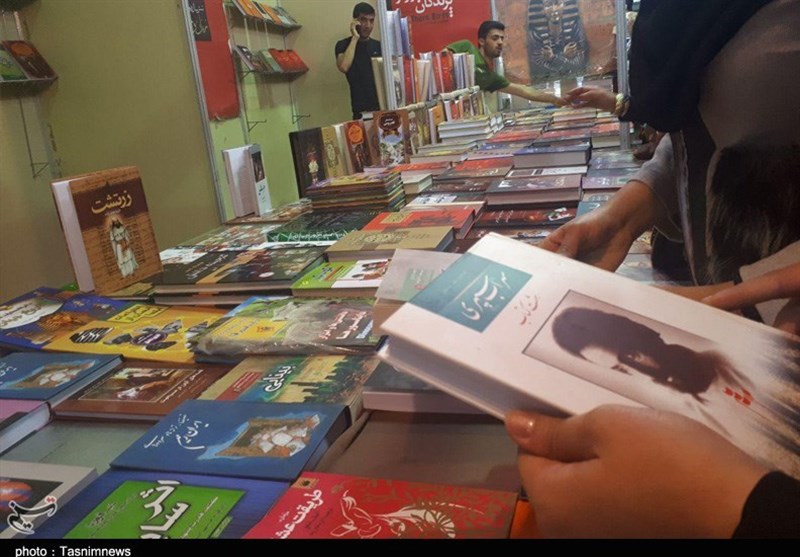 سنندج| نمایشگاه بین‌المللی کتاب کردستان پس از 3 سال تعطیلی برپا شد