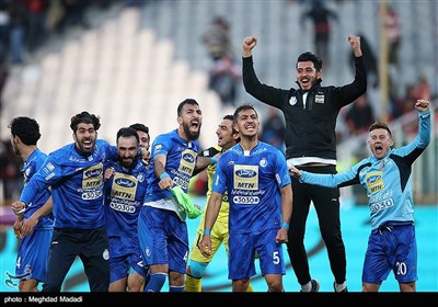 Tehran Derby: Esteghlal Beats Persepolis