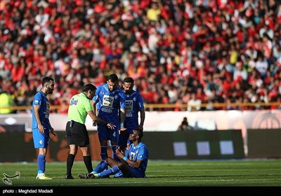 Tehran Derby: Esteghlal Beats Persepolis